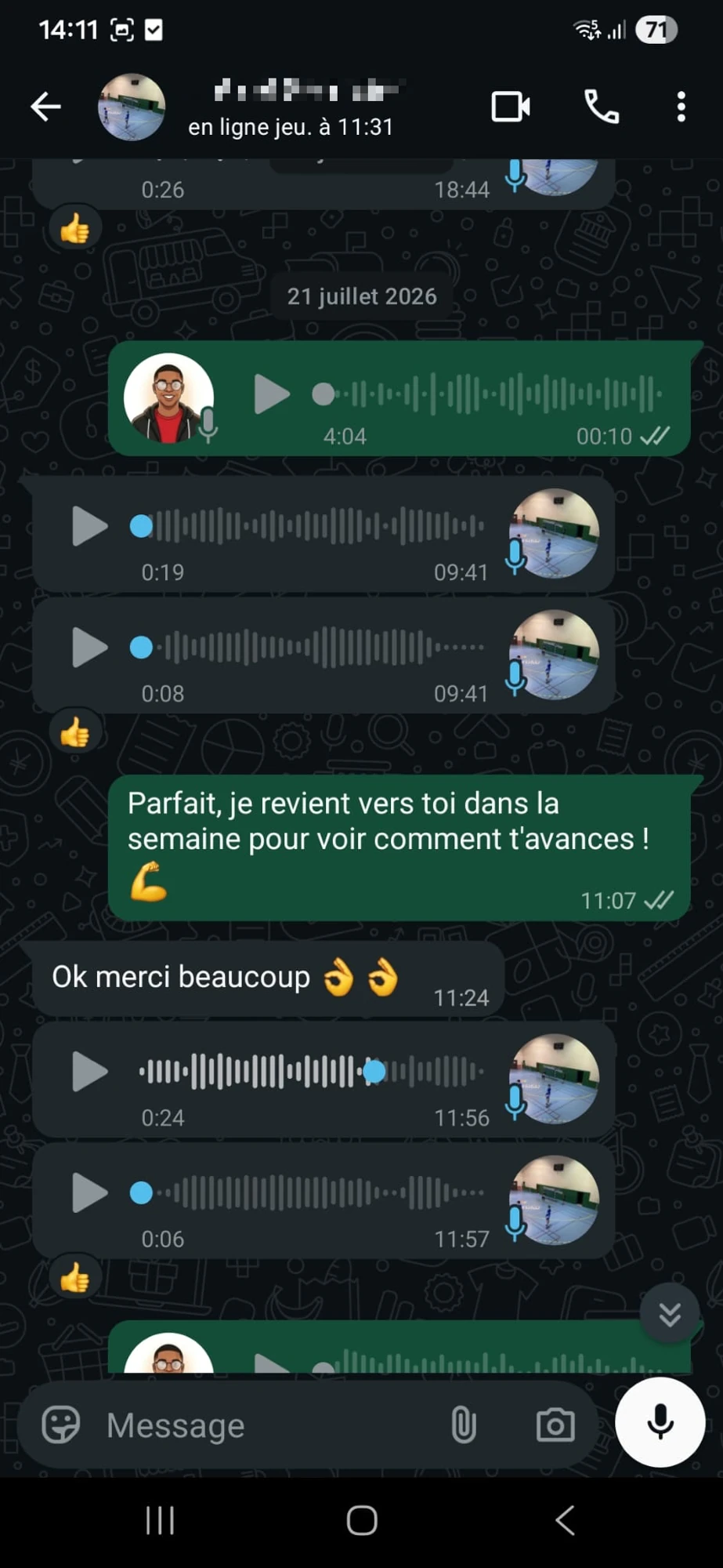 Un mentor qui répond vraiment à son étudiant, en vocal et le jour même